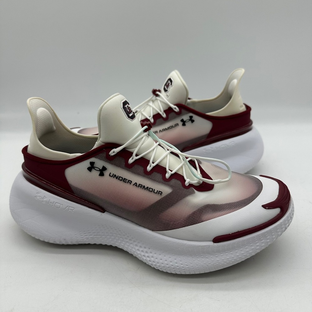 Under Armour 6009140-102 Mens 7.5 Nova SlipSpeed Collegiate USC Gamecocks‎ Shoes